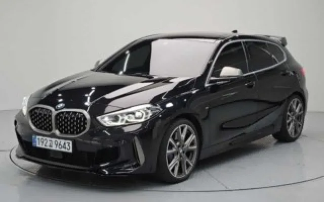 인천자동차사이트 1시리즈 (F40) M135i xDrive 매물 사진 10 - 2024/08 15,935km