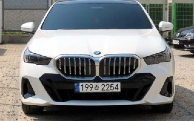 인천자동차사이트 5시리즈 (G60) 520i 매물 사진 18 - 2024/07 57,493km