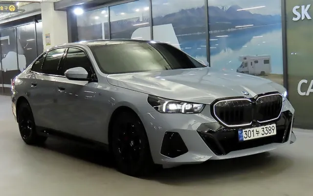 인천자동차사이트 5시리즈 (G60) 520i 매물 사진 2 - 2024/11 25,171km