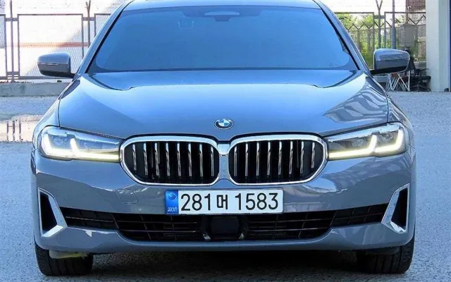 인천자동차사이트 5시리즈 (G30) 523d xDrive M 스포츠 매물 사진 6 - 2022/04 61,987km